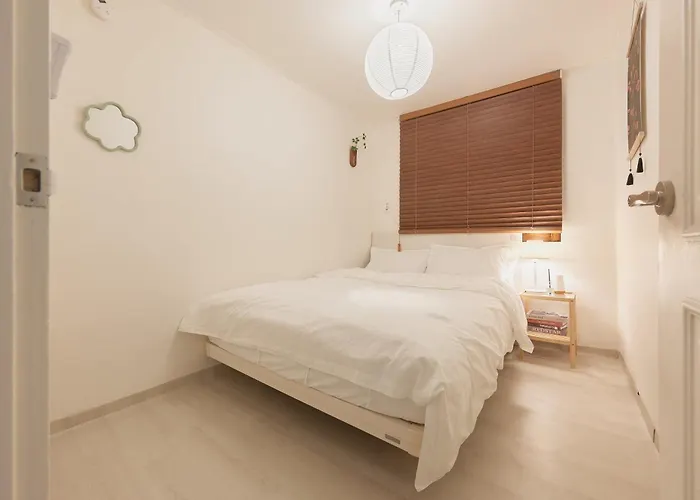 Apartment Jamsil 잠실새내9분,롯데월드,석촌호수,코엑스,kspo,3r4b,최대8인
